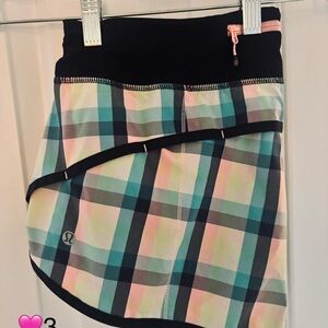 🎀lululemon athletica Pastel Plaid Asymmetrical Shorts🎀